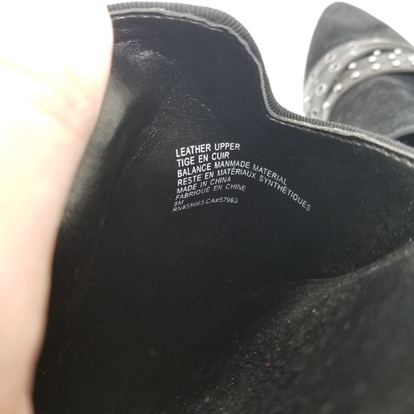 Treasure & Bond black suede studded pointed toe mules size 8 - Picture 8 of 9